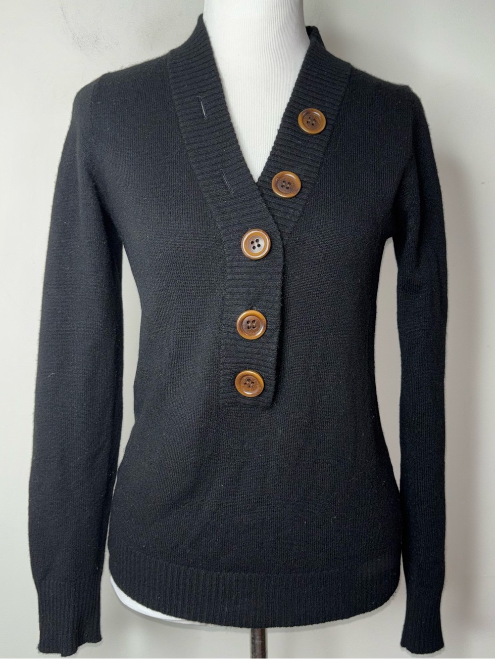 J. Crew Gustoso 100% Cashmere V-Neck Sweater Pullover Buttons Black Small